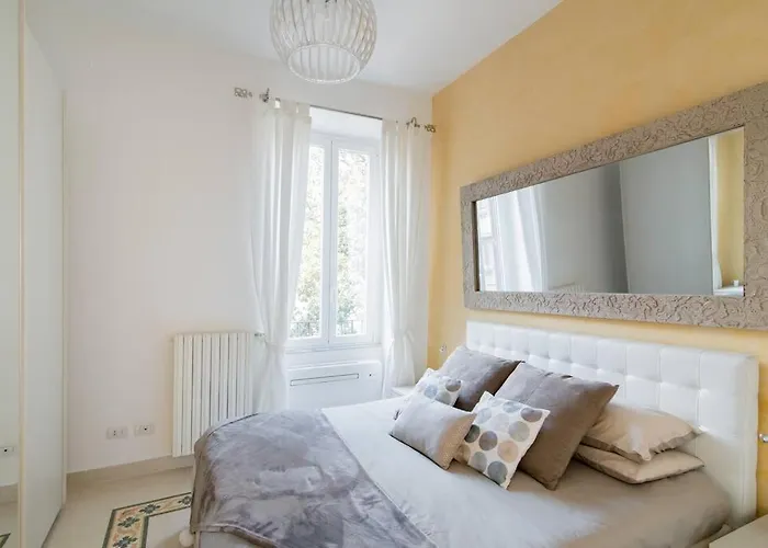 Brightful Boutique In The Heart Of Trastevere Rome